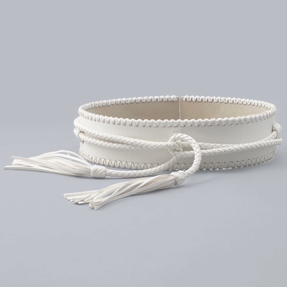 White House Black Market Accessories - ⭐️NEW⭐️White House Black Market (WHBM) Braided Obi Belt Ecru/White